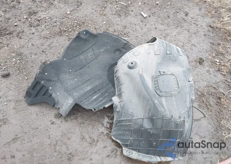 2019 Genesis G70 3.3T Advanced z USA, uszkodzony, nr VIN KMTG74LEXKU034534